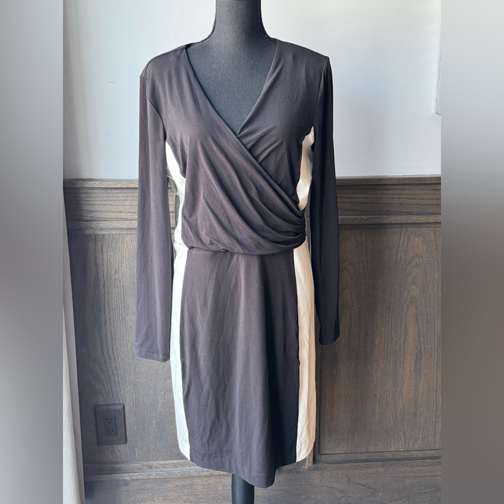 Metaphor black and white long sleeve dress size XL